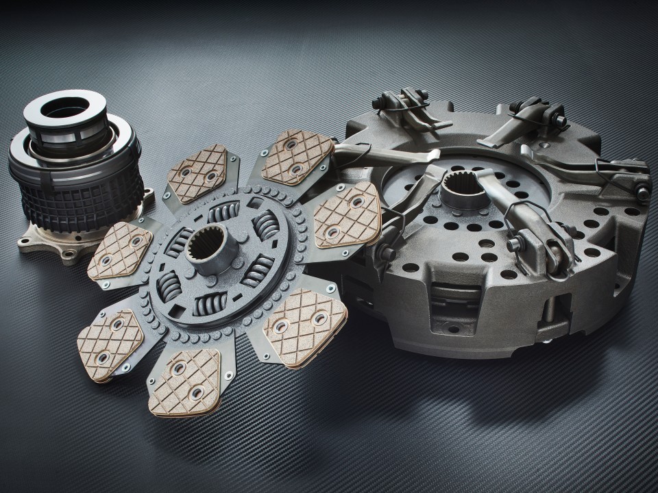 sx-big-teaser-agricultural-clutch_960x720